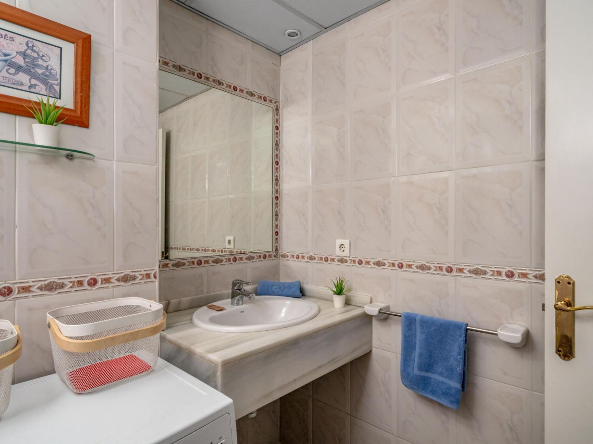 Apartment Lorcrisur By Interhome
